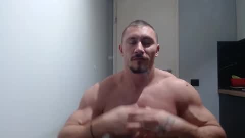  ------- SEX SHOW WITH GUYS AND GIRLS  MUSCLE SHOW online show from November 2025 03:30:02 PM