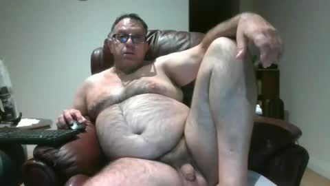 angelor01 online show from April 2026 01:42:02 PM