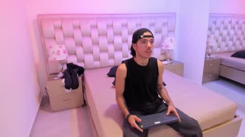 Snapshot of angeloroush chatting on April 2026 11:35:01 AM Angelo online show from April 2026 11:35:01 AM