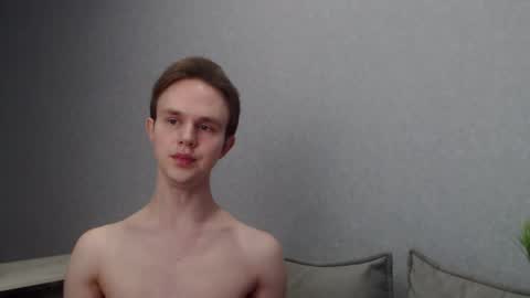 Angel online show from February 2025 12:17:01 PM