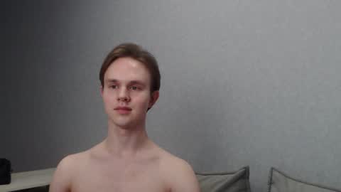 Angel online show from February 2025 06:20:01 PM