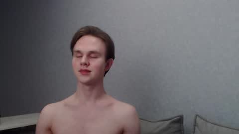 Angel online show from March 2025 03:38:02 PM