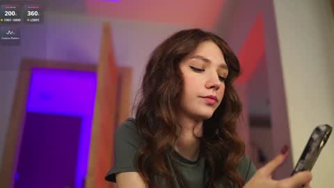 Snapshot of angels_kiss chatting on November 2025 04:56:01 AM Nikki online show from November 2025 04:56:01 AM