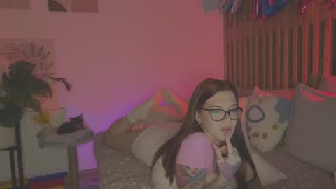 Angelsweetshy online show from November 2025 09:19:01 PM