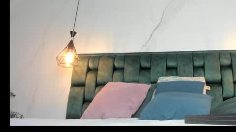 ANGIE online show from January 2025 06:14:02 PM