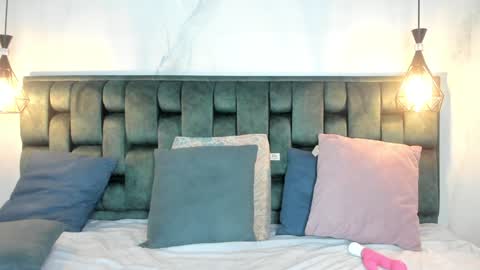 ANGIE online show from January 2025 05:19:01 PM