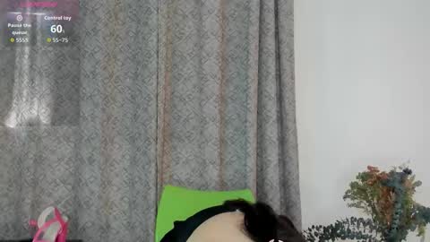 ANGIE online show from October 2025 02:46:01 PM