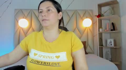 ANGIE online show from February 2026 02:21:02 PM