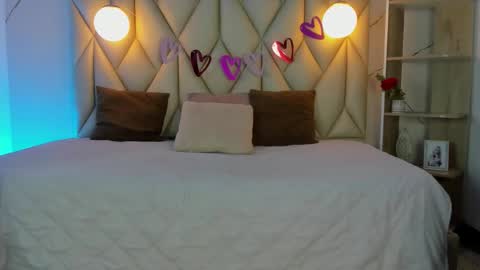 ANGIE online show from February 2026 01:09:02 PM