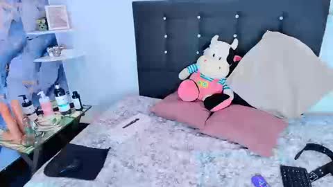 ANGEL online show from September 2025 03:02:01 PM