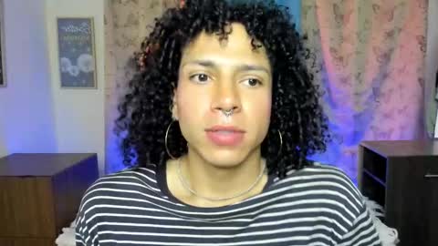 angelwhitte online show from December 2025 10:40:01 PM