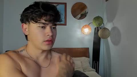 Angel Fox online show from February 2025 10:31:01 AM