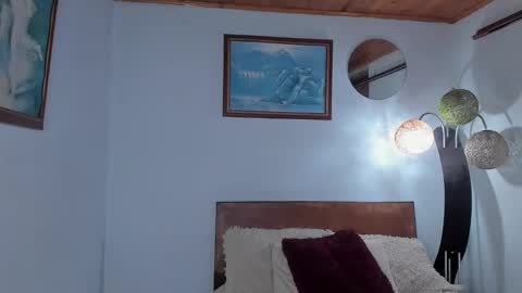 Angel Fox online show from March 2025 02:52:01 AM