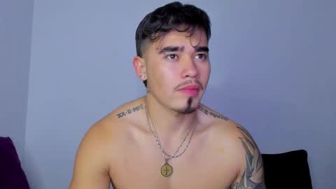 Angel Fox online show from September 2025 01:40:01 AM