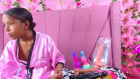 Anyega online show from December 2025 07:31:02 PM