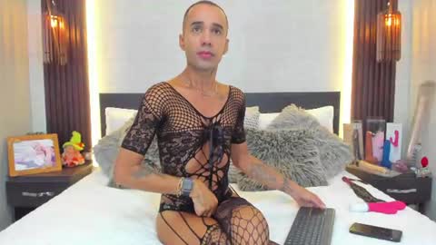 Snapshot of anghel_stone chatting on July 2026 01:08:01 AM Anghel Stone online show from July 2026 01:08:01 AM