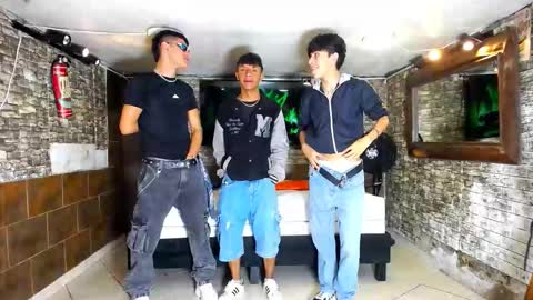 anghelytos online show from October 2025 09:15:01 PM