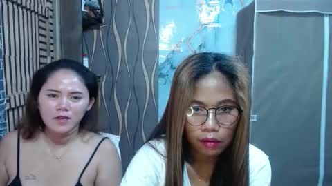 angie1256 online show from April 2026 05:03:02 PM