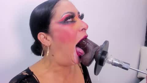 Snapshot of angie_will chatting on November 2025 09:15:02 PM A N G I E. online show from November 2025 09:15:02 PM