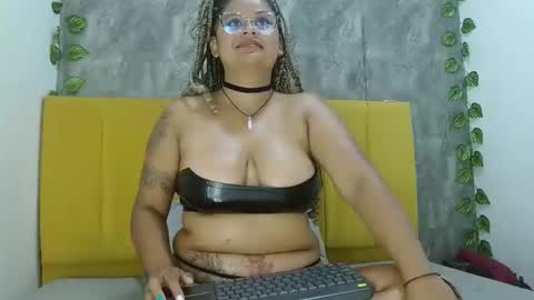 angiekatrinacm101 online show from February 2026 11:29:01 AM