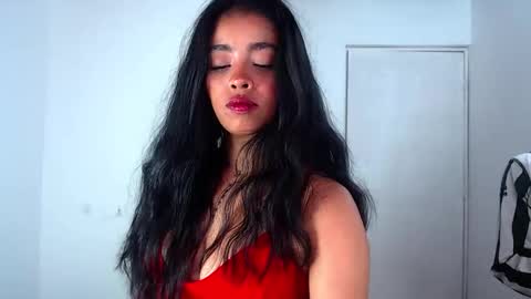 Snapshot of angielee01 chatting on February 2026 07:51:01 AM Angie y Andres online show from February 2026 07:51:01 AM