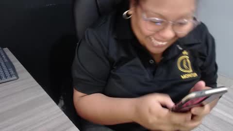 Snapshot of angy_ro12 chatting on October 2025 10:08:01 PM angy online show from October 2025 10:08:01 PM