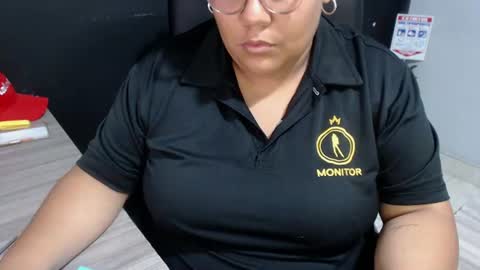 Snapshot of angy_ro12 chatting on July 2026 11:33:02 PM angy online show from July 2026 11:33:02 PM