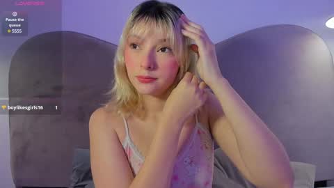 Ania online show from January 2025 10:35:01 PM