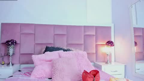 anierey online show from January 2025 11:38:02 AM