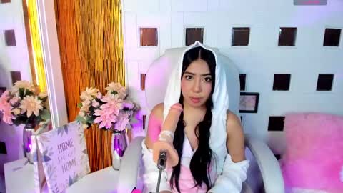 aniie_west online show from March 2025 03:18:02 PM