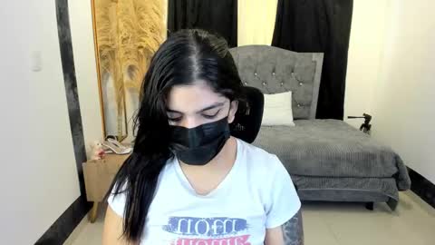 Anissa online show from February 2026 01:38:01 PM