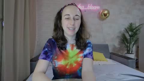 anikabloom online show from February 2025 05:58:01 AM