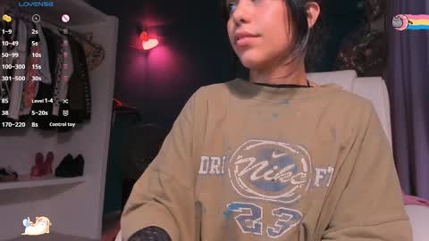 Snapshot of anisahade chatting on December 2024 12:48:02 AM Anisahade online show from December 2024 12:48:02 AM