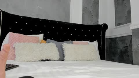 anissia teaser online show from January 2025 11:17:01 AM