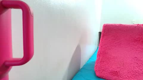 Snapshot of anisston_boods1 chatting on December 2025 10:44:02 AM ana independent model online show from December 2025 10:44:02 AM