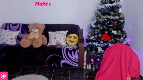 AnissyaX online show from December 2024 07:50:01 AM