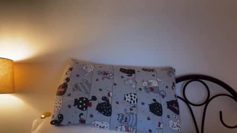 anita__hills online show from September 2025 03:00:02 AM