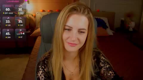 Anita online show from October 2025 01:22:01 AM