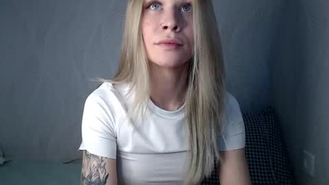 anita_delicious online show from February 2025 04:05:01 PM