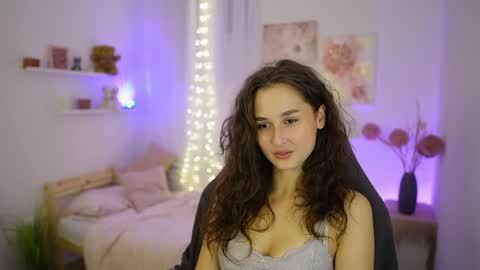 Anita Grey online show from September 2025 06:53:02 PM