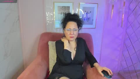 Anita online show from December 2024 01:14:01 AM