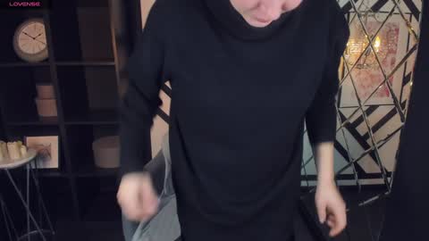 Anita online show from January 2025 09:08:01 PM