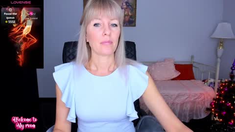 Anita online show from December 2024 06:57:02 AM