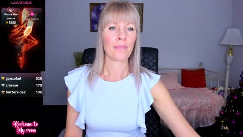 Anita online show from December 2024 09:53:02 AM