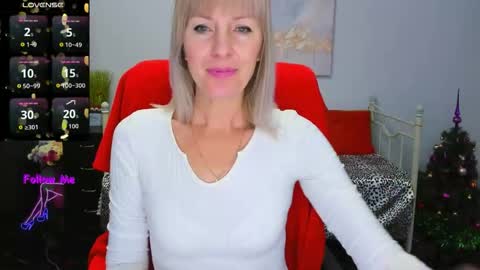 Anita online show from December 2025 07:15:02 AM