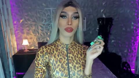 Miss Ann online show from January 2025 10:19:01 PM