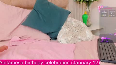 Anita  online show from January 2025 08:49:02 AM