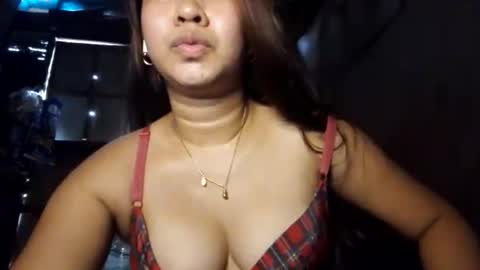 anivia15 online show from September 2025 05:42:02 AM