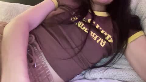 Anje online show from December 2024 06:39:01 PM