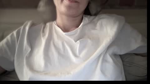 Anje online show from September 2025 05:38:01 PM